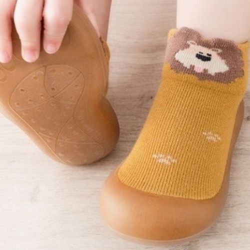 Chaussons bébé antidérapants ajustables pratiques