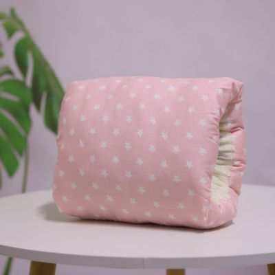 Coussin d'allaitement rose motif étoiles doux et confortable