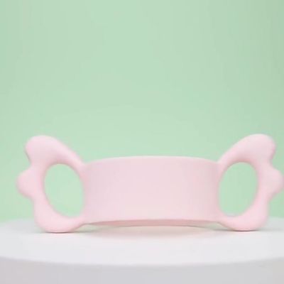 Poignée biberon ergonomique rose silicone sans BPA